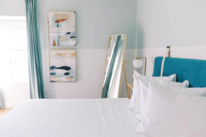 Unit 122 - The Strand 1 Bed - Cation on the Guadalupe